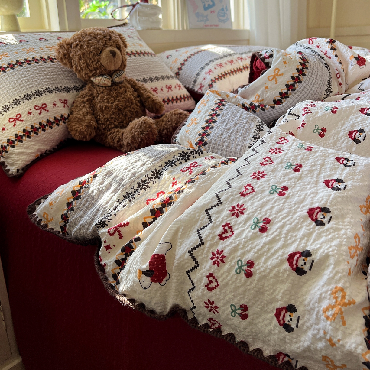 91家纺网 家纺一手货源 找家纺 水墨江南 2026新款贝壳边泡芙纱时尚印花四件套 费尔岛小狗