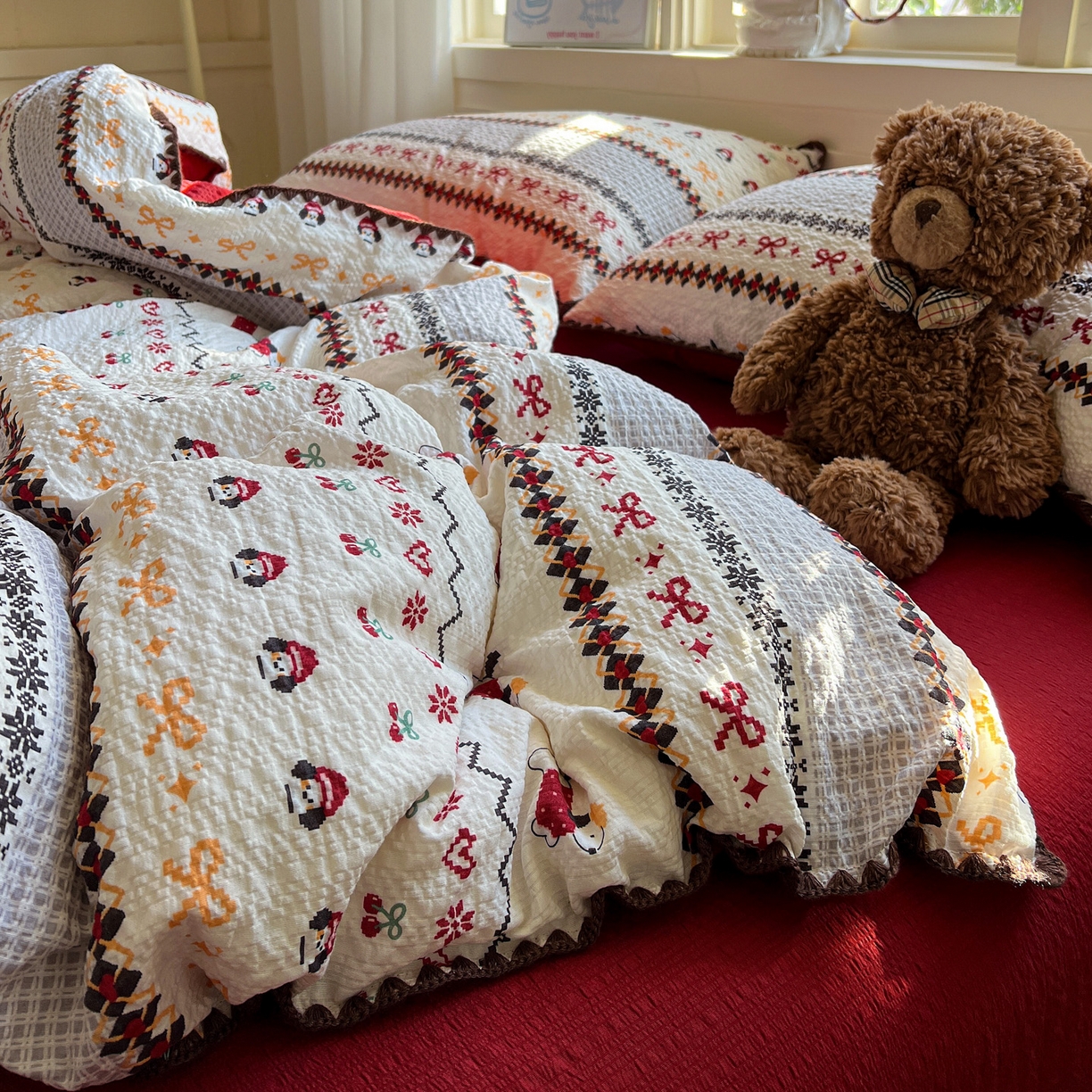 91家纺网 家纺一手货源 找家纺 水墨江南 2026新款贝壳边泡芙纱时尚印花四件套 费尔岛小狗