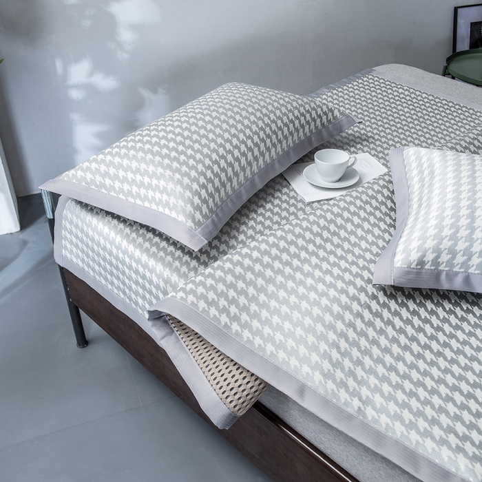 91家纺网 家纺一手货源 找家纺 （总）印季家纺 2026新款600D千鸟格席子凉席