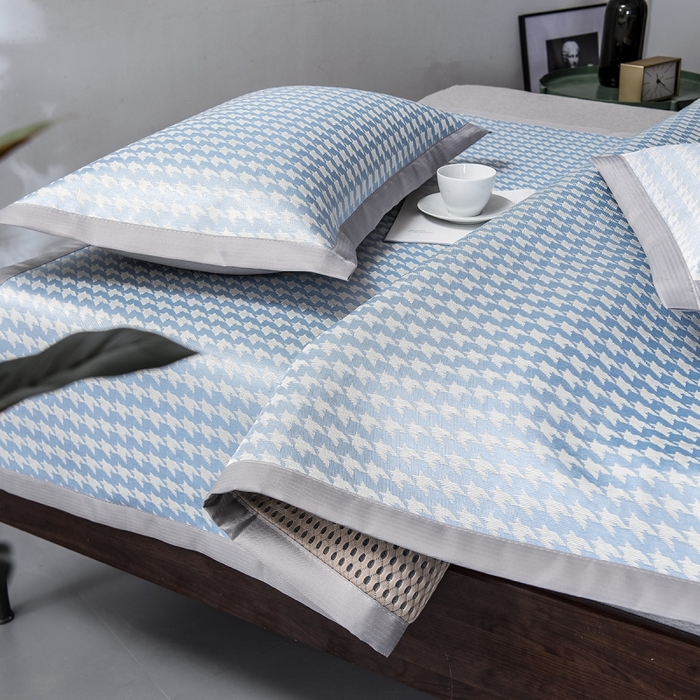 91家纺网 家纺一手货源 找家纺 印季家纺 2026新款600D千鸟格席子凉席 天蓝