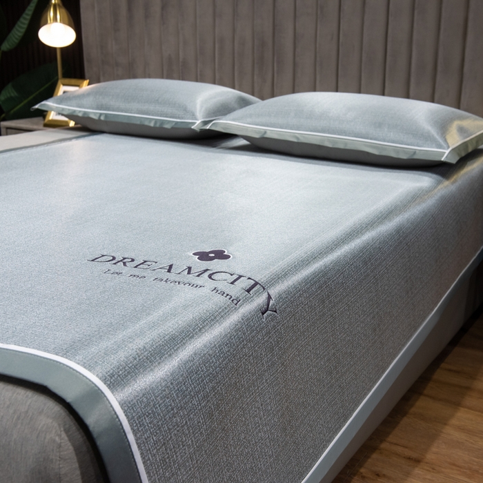 91家纺网 家纺一手货源 找家纺 （总）印季家纺 2026新款加厚肌理纹绣花碳光席席子凉席