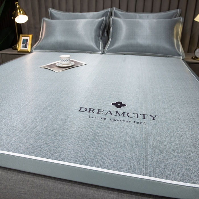 91家纺网 家纺一手货源 找家纺 印季家纺 2026新款加厚肌理纹绣花碳光席席子凉席 灰色