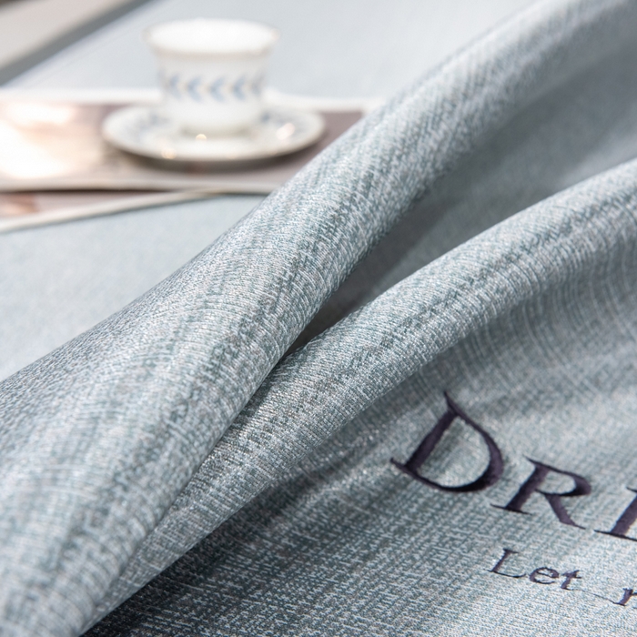 91家纺网 家纺一手货源 找家纺 印季家纺 2026新款加厚肌理纹绣花碳光席席子凉席 灰色