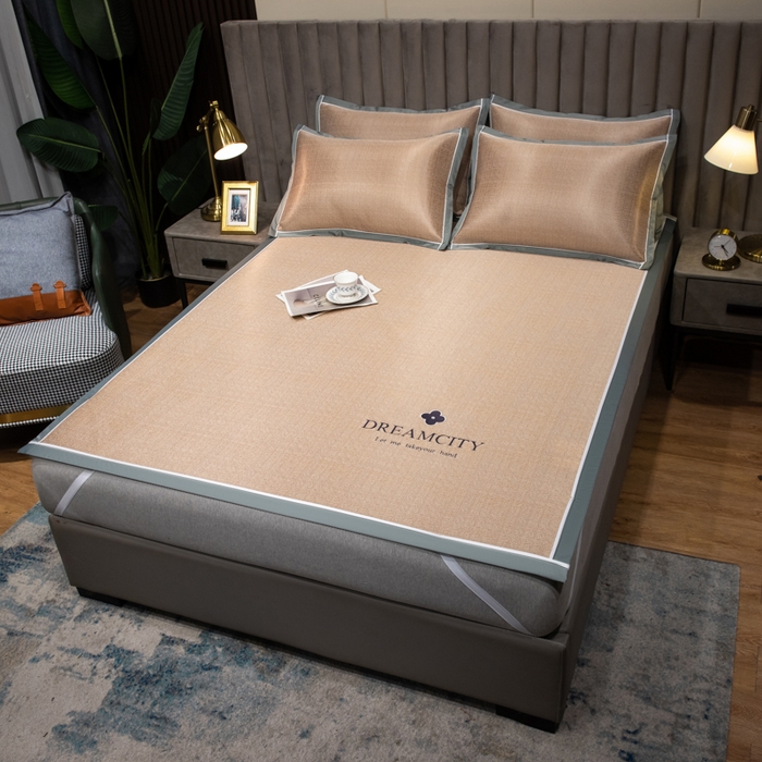 91家纺网 家纺一手货源 找家纺 印季家纺 2026新款加厚肌理纹绣花碳光席席子凉席 咖啡