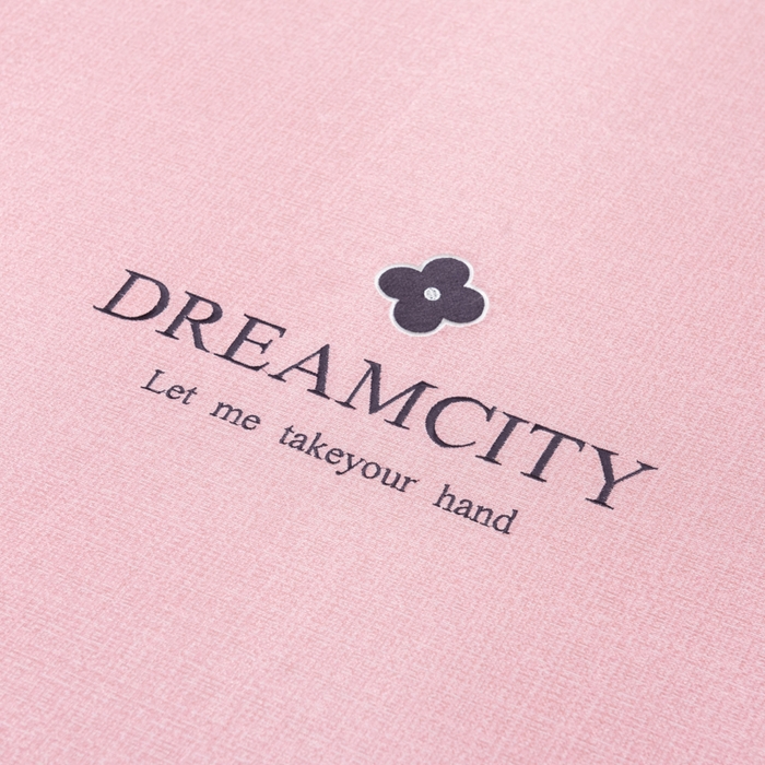 91家纺网 家纺一手货源 找家纺 印季家纺 2026新款加厚肌理纹绣花碳光席席子凉席 豆沙