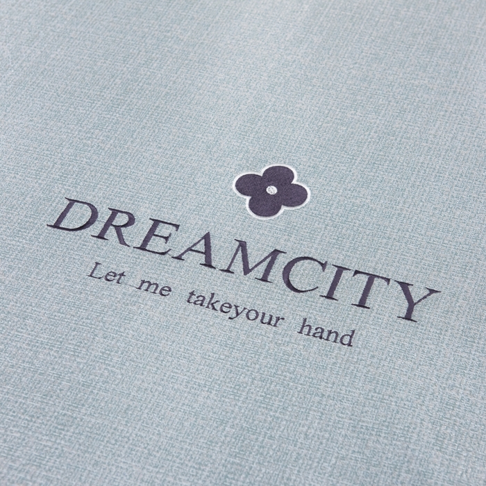 91家纺网 家纺一手货源 找家纺 印季家纺 2026新款加厚肌理纹绣花碳光席席子凉席 灰色