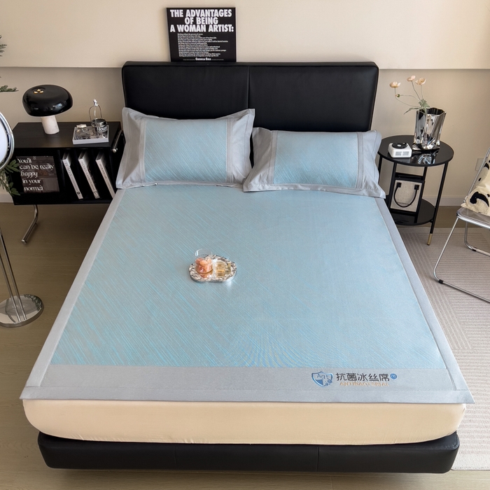 91家纺网 家纺一手货源 找家纺 印季家纺 2026新款5A级抗菌加厚绣花冰丝席-流星雨（床席款） 天蓝