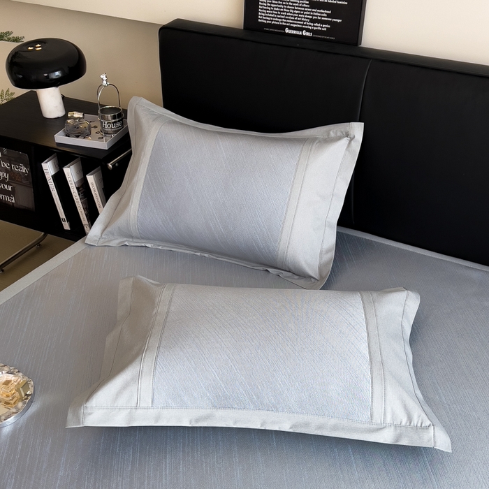 91家纺网 家纺一手货源 找家纺 印季家纺 2026新款5A级抗菌加厚绣花冰丝席-流星雨（床席款） 蓝灰