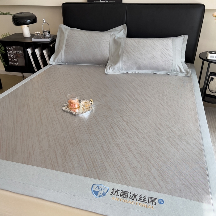 91家纺网 家纺一手货源 找家纺 印季家纺 2026新款5A级抗菌加厚绣花冰丝席-流星雨（床席款） 灰咖