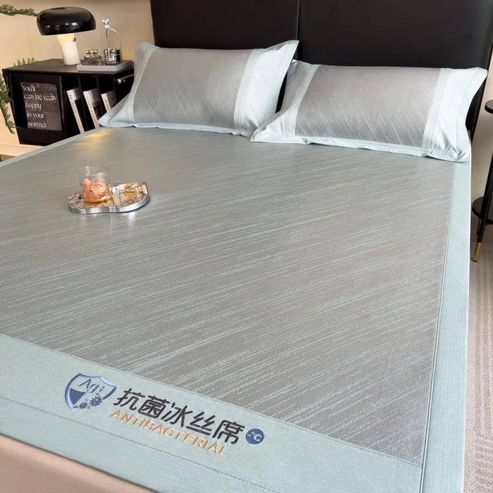 91家纺网 家纺一手货源 找家纺 印季家纺 2026新款5A级抗菌加厚绣花冰丝席-流星雨（床席款） 水绿