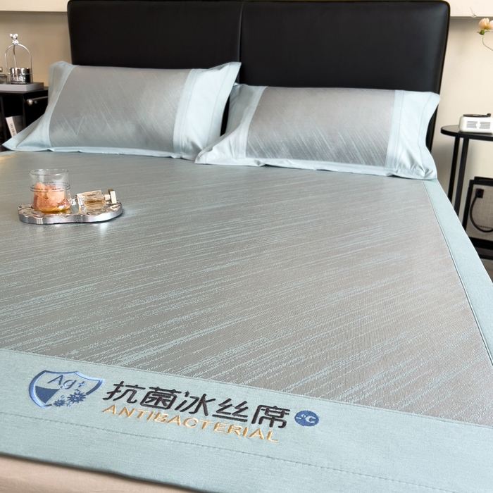 91家纺网 家纺一手货源 找家纺 印季家纺 2026新款5A级抗菌加厚绣花冰丝席-流星雨（床席款） 水绿