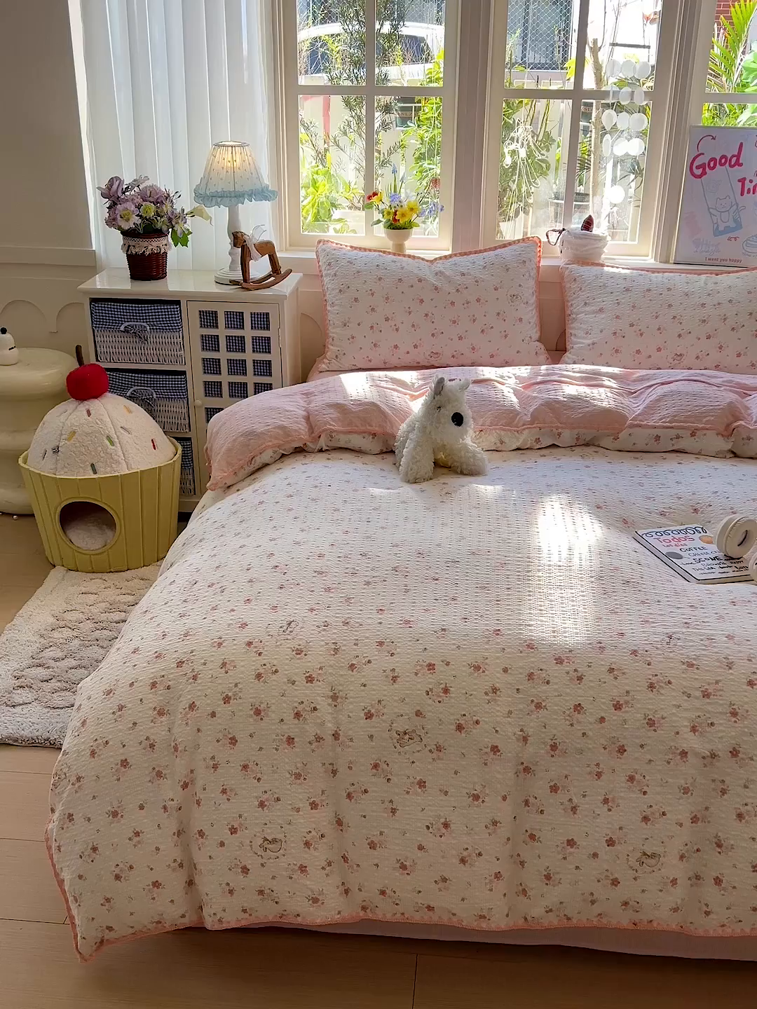 91家纺网 家纺一手货源 找家纺 水墨江南 2026新款贝壳边泡芙纱时尚印花四件套 粉黛小兔