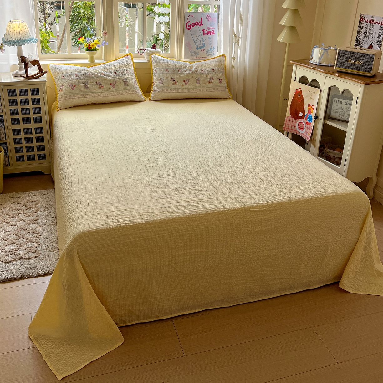 91家纺网 家纺一手货源 找家纺 水墨江南 2026新款贝壳边泡芙纱时尚印花四件套 黄色星仔