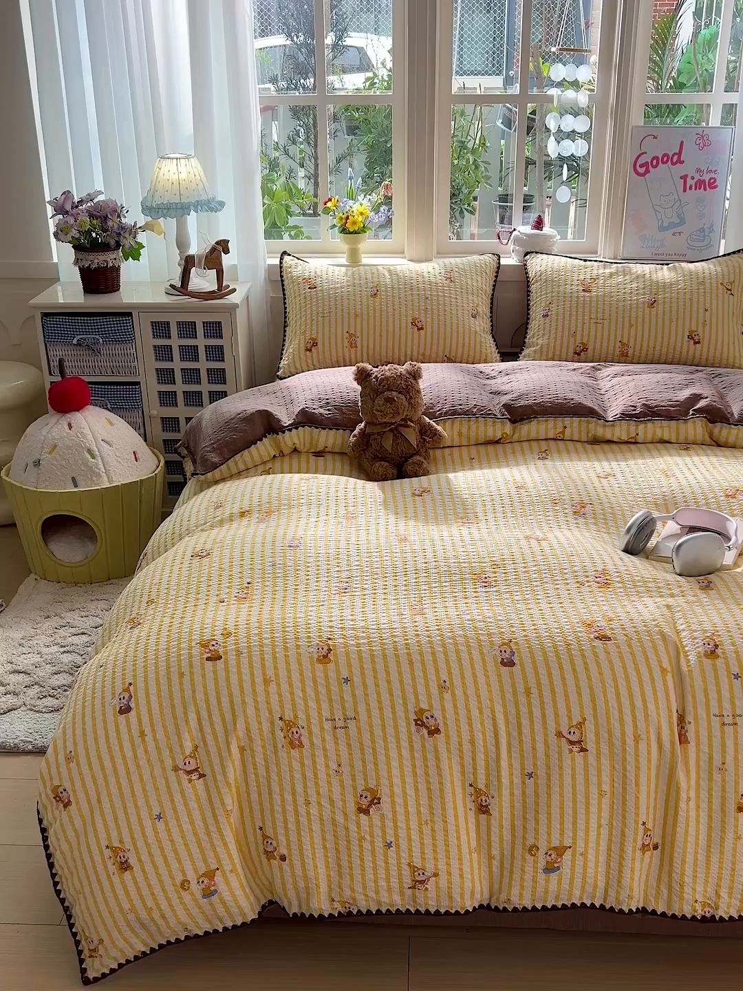 91家纺网 家纺一手货源 找家纺 水墨江南 2026新款贝壳边泡芙纱时尚印花四件套 条纹星仔