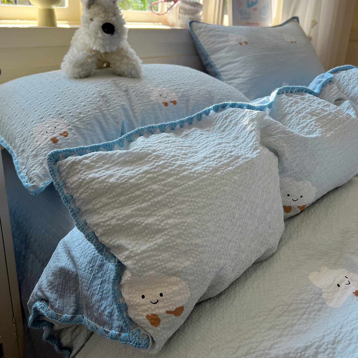 91家纺网 家纺一手货源 找家纺 水墨江南 2026新款贝壳边泡芙纱时尚印花四件套 小云朵