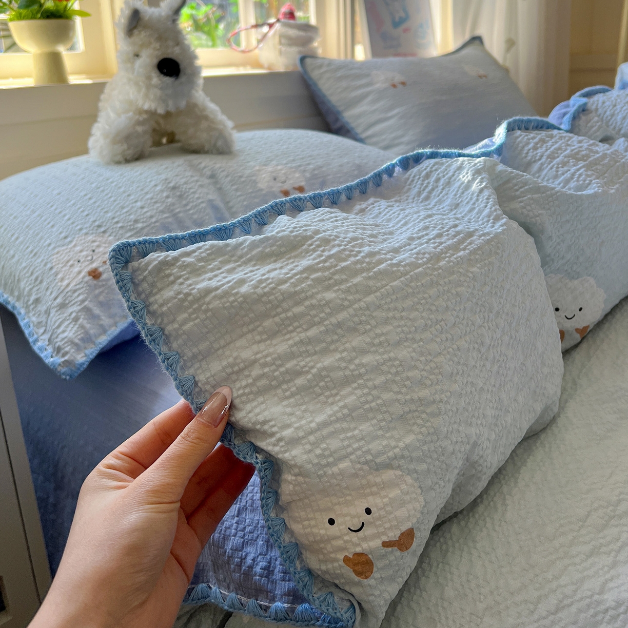 91家纺网 家纺一手货源 找家纺 水墨江南 2026新款贝壳边泡芙纱时尚印花四件套 小云朵