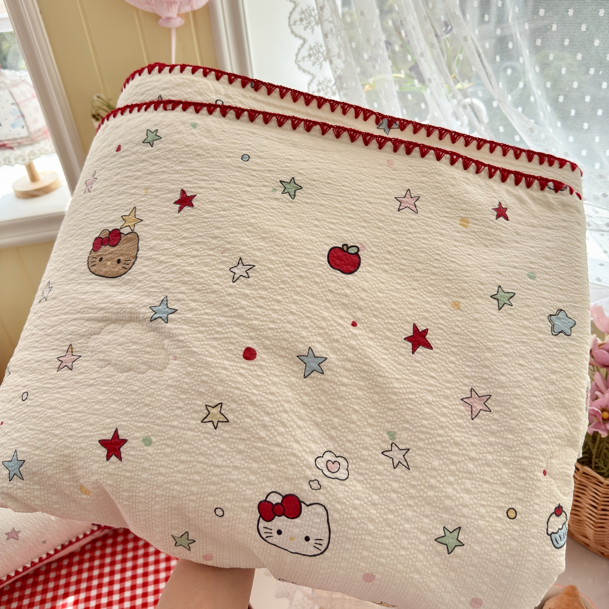 91家纺网 家纺一手货源 找家纺 初念 2026新款泡芙纱贝壳绣三角针夏被 提供买家秀 贝壳绣-星芒凯蒂