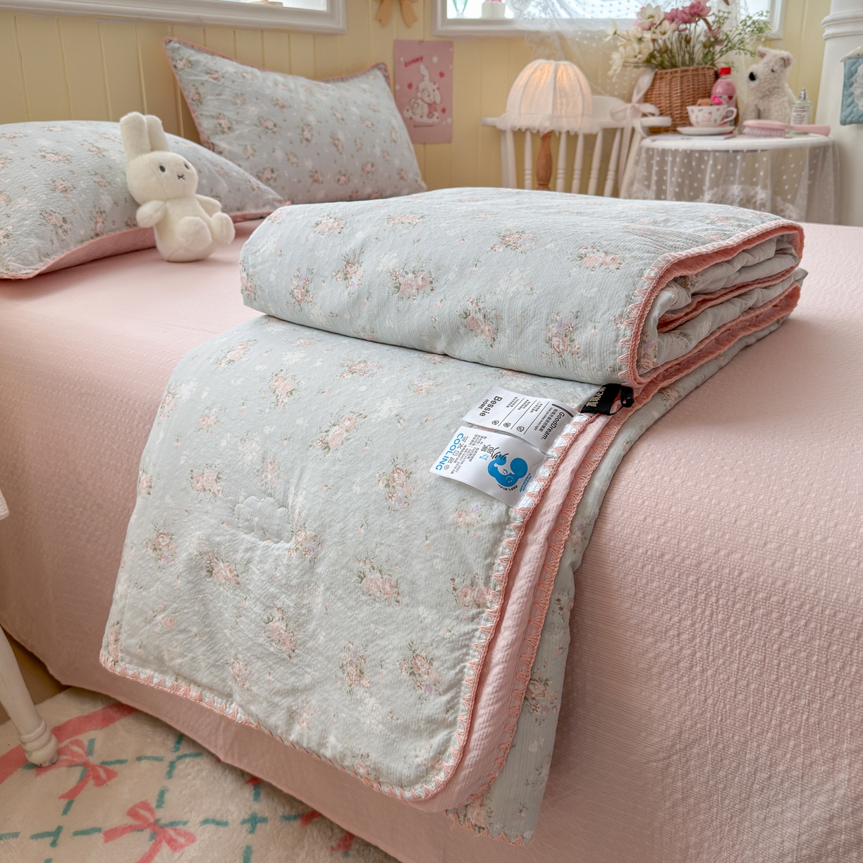 91家纺网 家纺一手货源 找家纺 初念 2026新款泡芙纱贝壳绣三角针夏被 提供买家秀 贝壳绣-柔诗意