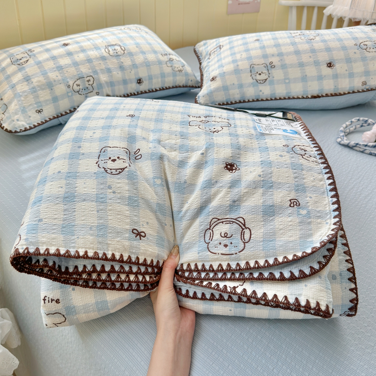初念 2026新款泡芙纱贝壳绣三角针夏被 提供买家秀 贝壳绣-机智蓝狗