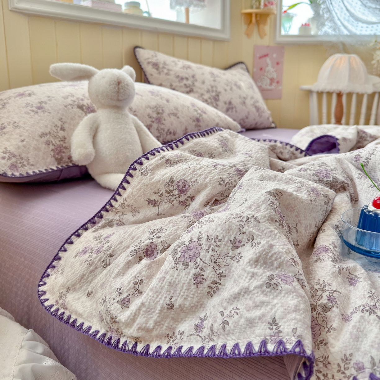 91家纺网 家纺一手货源 找家纺 初念 2026新款泡芙纱贝壳绣三角针夏被 提供买家秀 贝壳绣-柔紫碎花屿