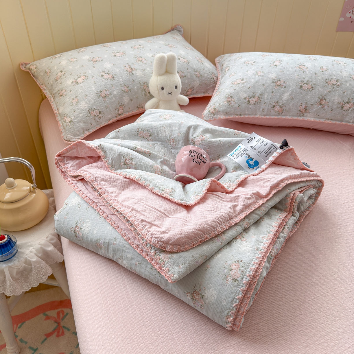 91家纺网 家纺一手货源 找家纺 初念 2026新款泡芙纱贝壳绣三角针夏被 提供买家秀 贝壳绣-柔诗意