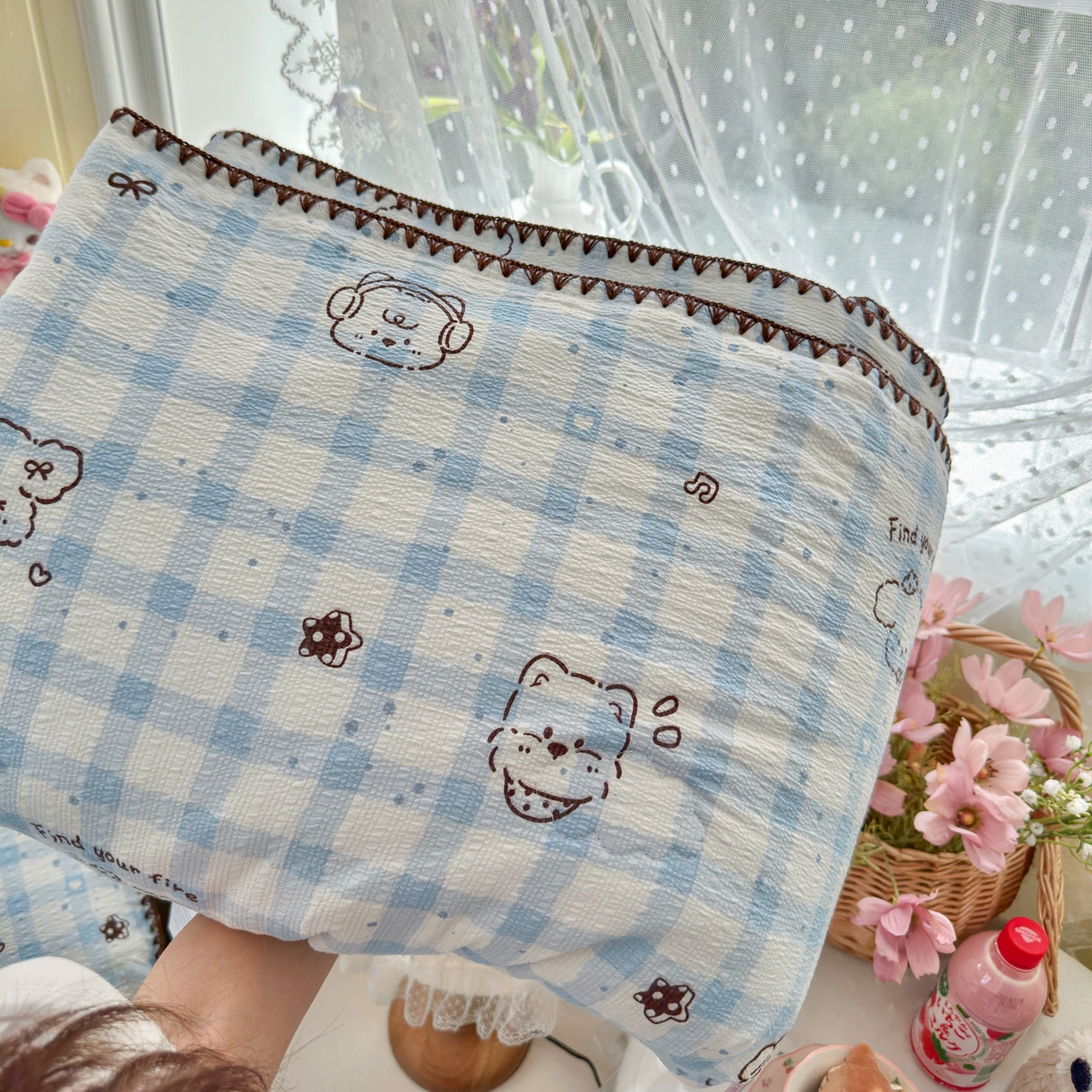 91家纺网 家纺一手货源 找家纺 初念 2026新款泡芙纱贝壳绣三角针夏被 提供买家秀 贝壳绣-机智蓝狗
