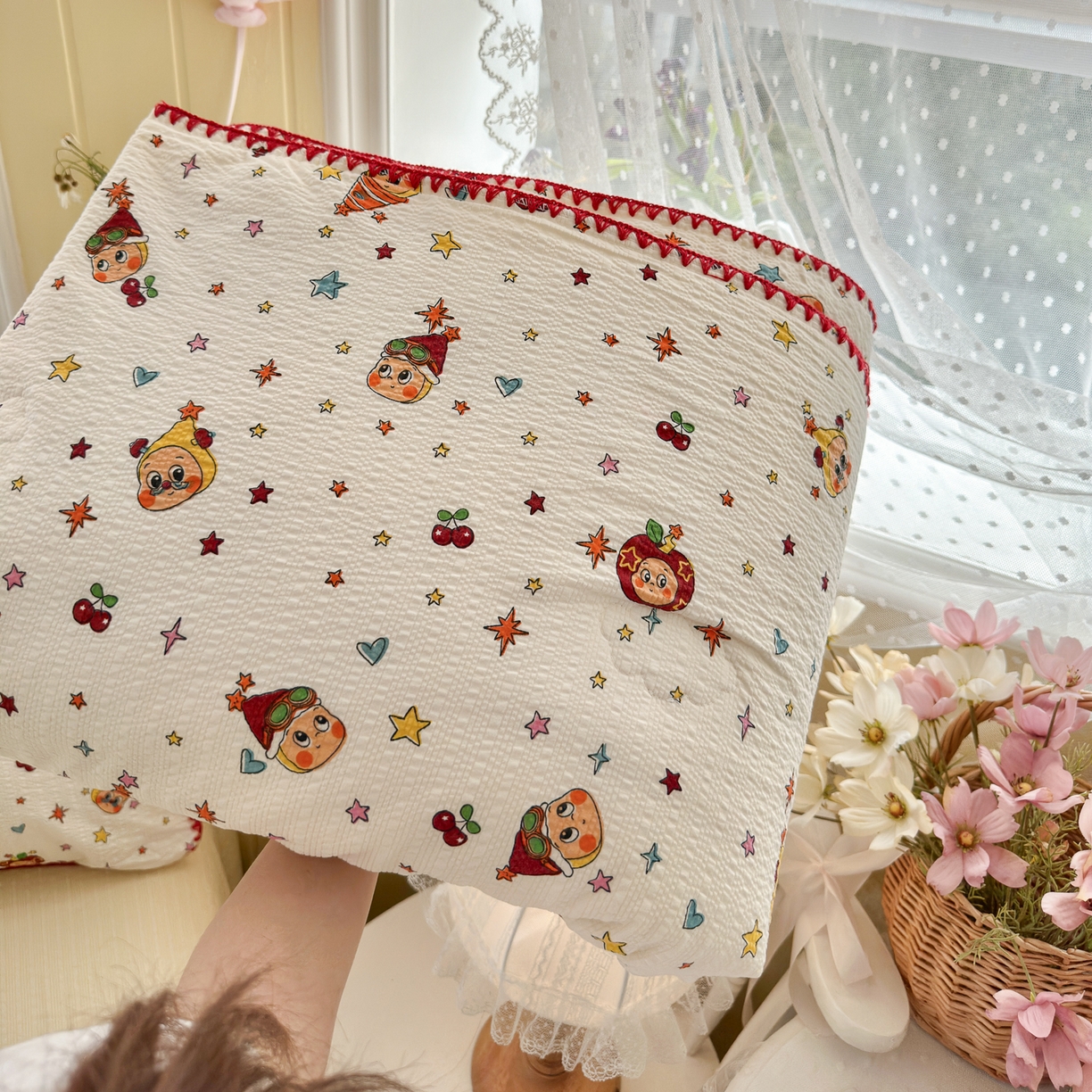 91家纺网 家纺一手货源 找家纺 初念 2026新款泡芙纱贝壳绣三角针夏被 提供买家秀 贝壳绣-旧街星星