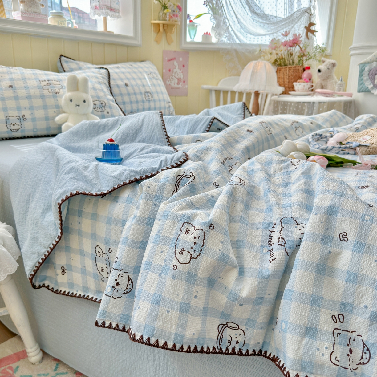 91家纺网 家纺一手货源 找家纺 初念 2026新款泡芙纱贝壳绣三角针夏被 提供买家秀 贝壳绣-机智蓝狗