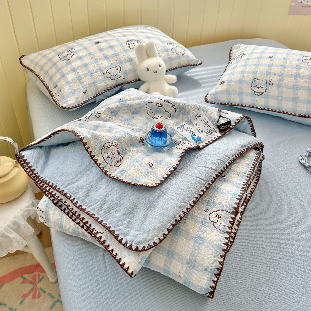 91家纺网 家纺一手货源 找家纺 初念 2026新款泡芙纱贝壳绣三角针夏被 提供买家秀 贝壳绣-机智蓝狗