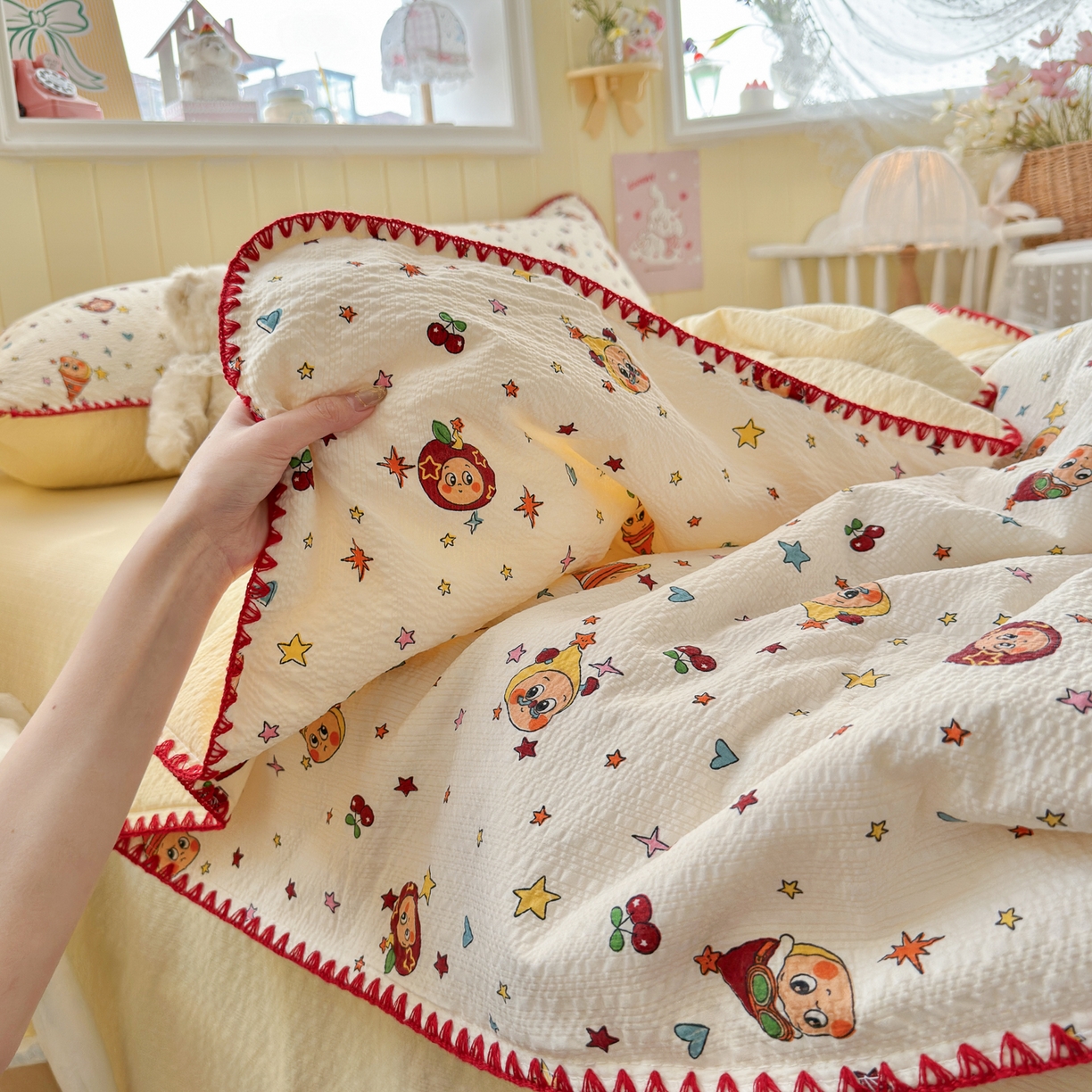 91家纺网 家纺一手货源 找家纺 初念 2026新款泡芙纱贝壳绣三角针夏被 提供买家秀 贝壳绣-旧街星星