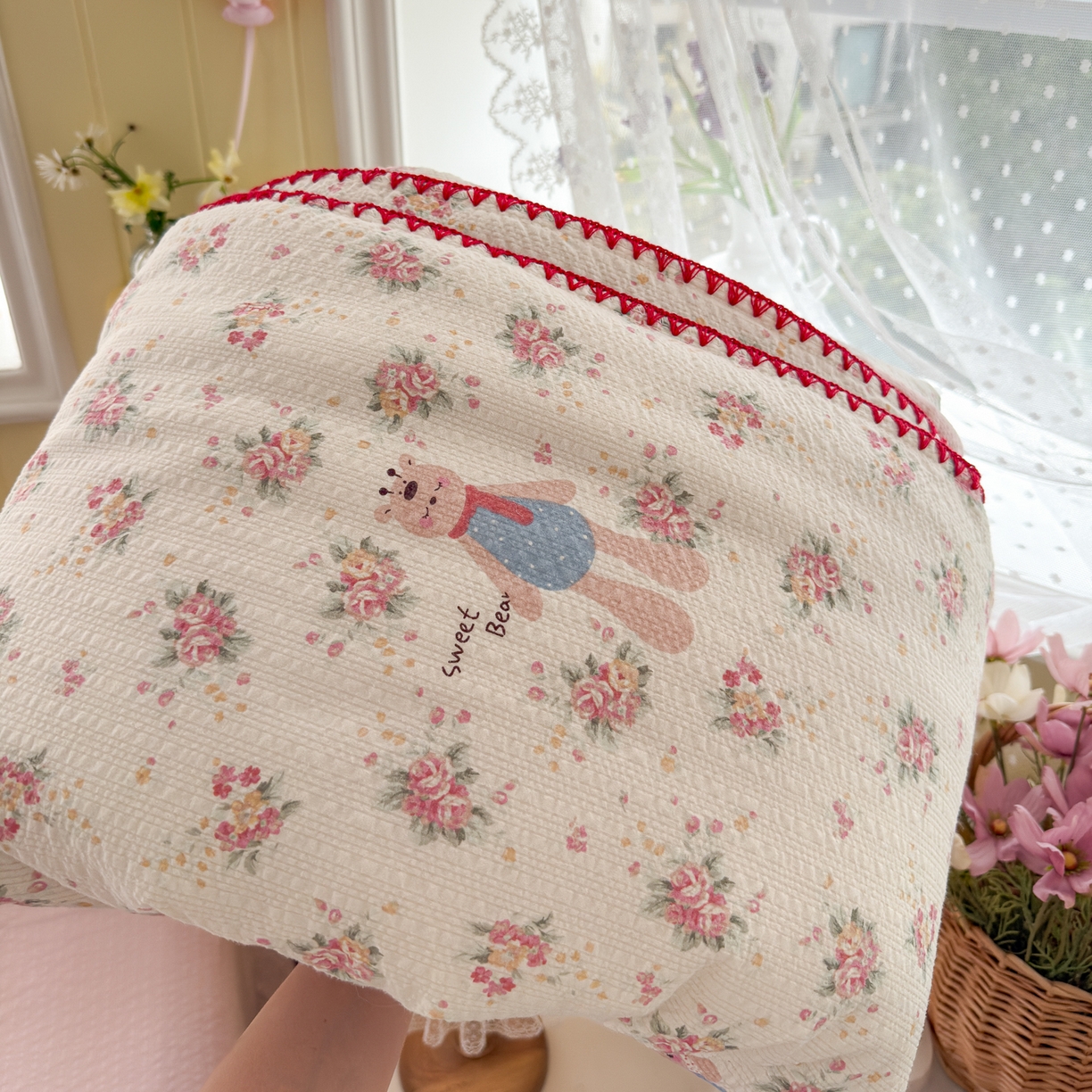 91家纺网 家纺一手货源 找家纺 初念 2026新款泡芙纱贝壳绣三角针夏被 提供买家秀 贝壳绣-甜卷兔兔