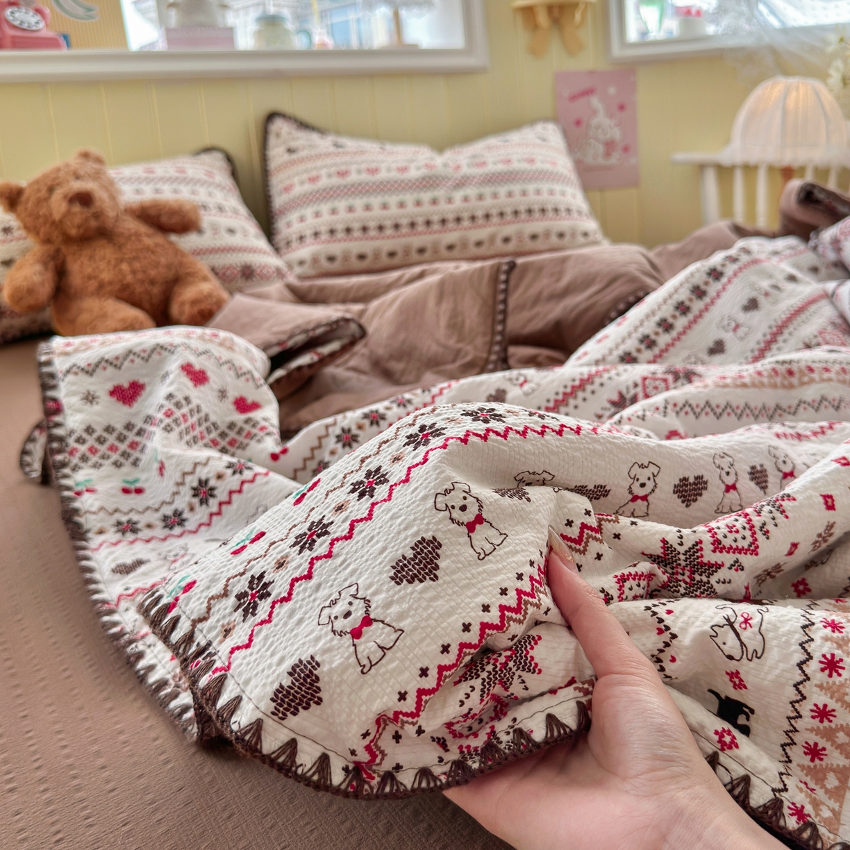 91家纺网 家纺一手货源 找家纺 初念 2026新款泡芙纱贝壳绣三角针夏被 提供买家秀 贝壳绣-萌物条条