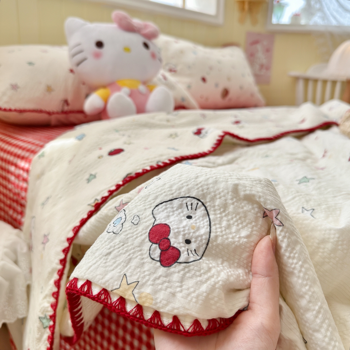 91家纺网 家纺一手货源 找家纺 初念 2026新款泡芙纱贝壳绣三角针夏被 提供买家秀 贝壳绣-星芒凯蒂