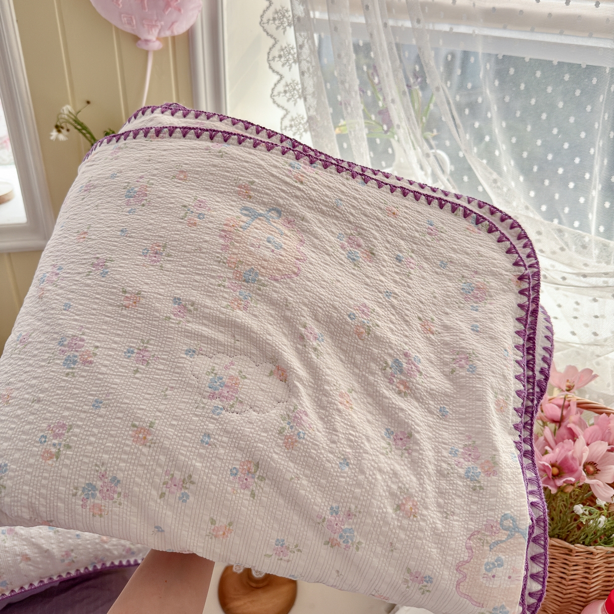 91家纺网 家纺一手货源 找家纺 初念 2026新款泡芙纱贝壳绣三角针夏被 提供买家秀 贝壳绣-碎花藏甜