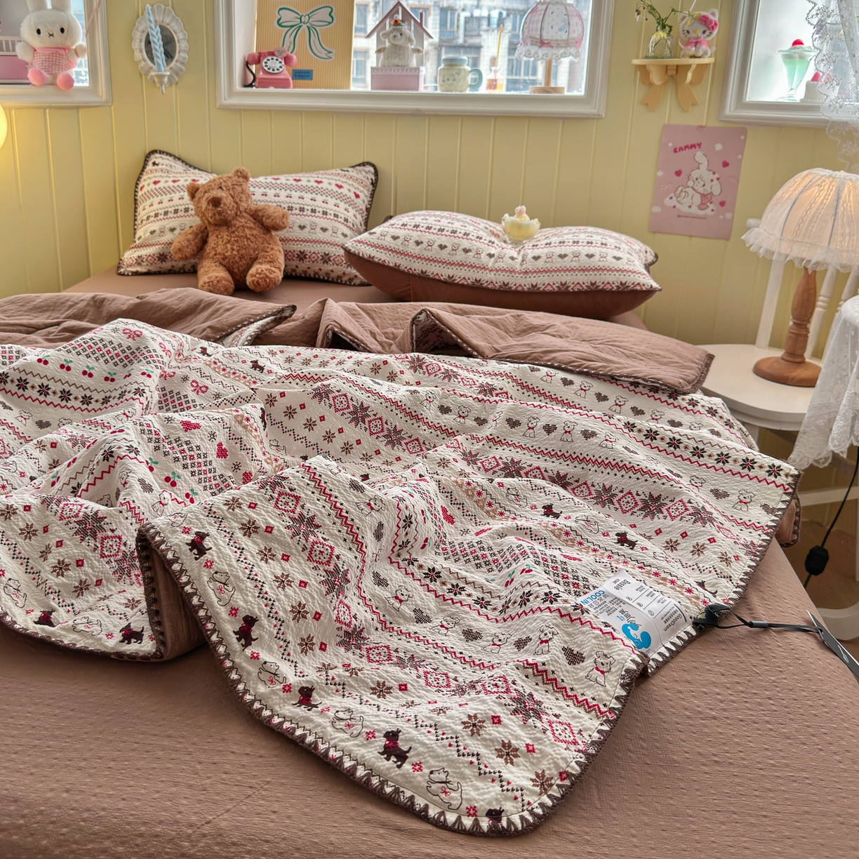 91家纺网 家纺一手货源 找家纺 初念 2026新款泡芙纱贝壳绣三角针夏被 提供买家秀 贝壳绣-萌物条条