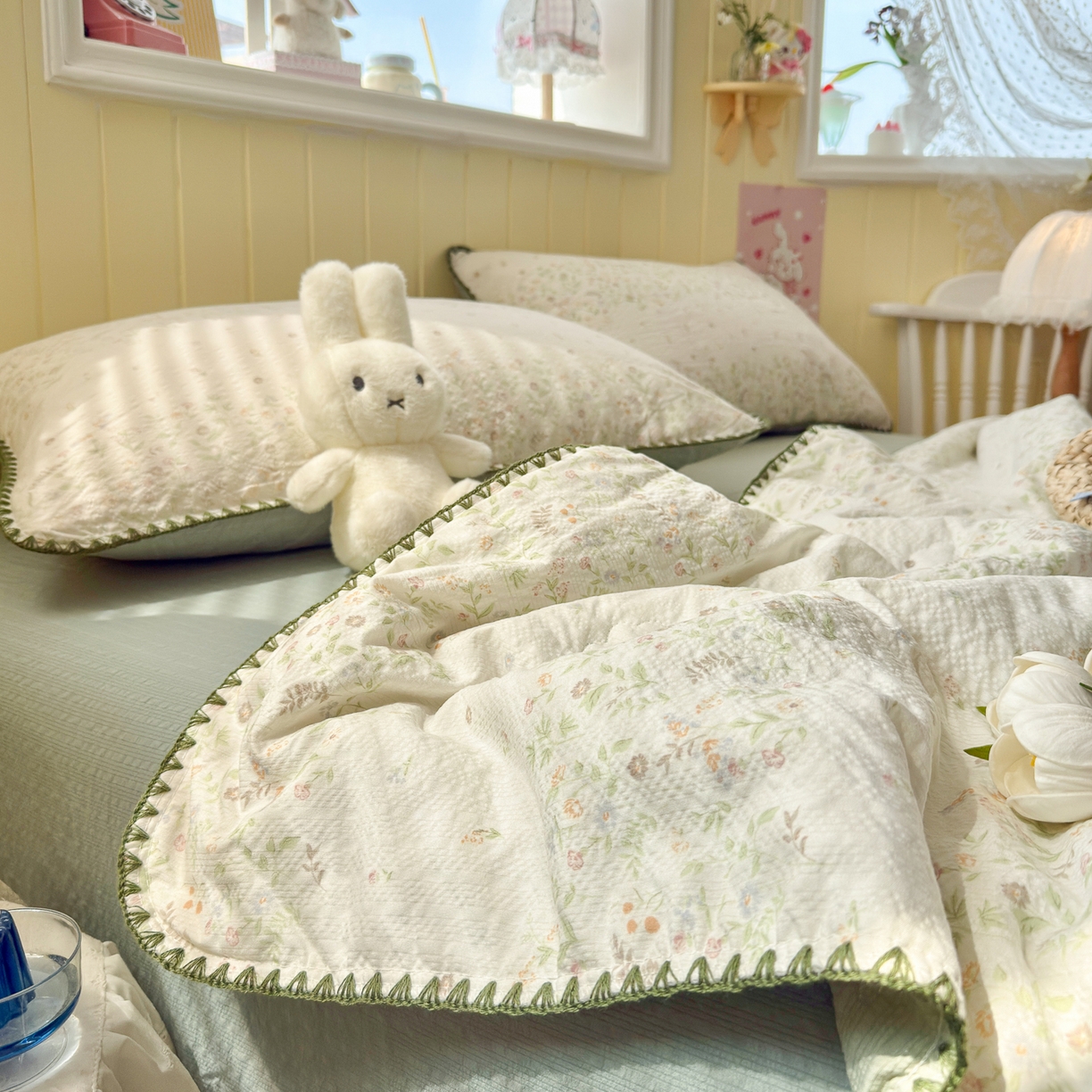 91家纺网 家纺一手货源 找家纺 初念 2026新款泡芙纱贝壳绣三角针夏被 提供买家秀 贝壳绣-浅夏花信