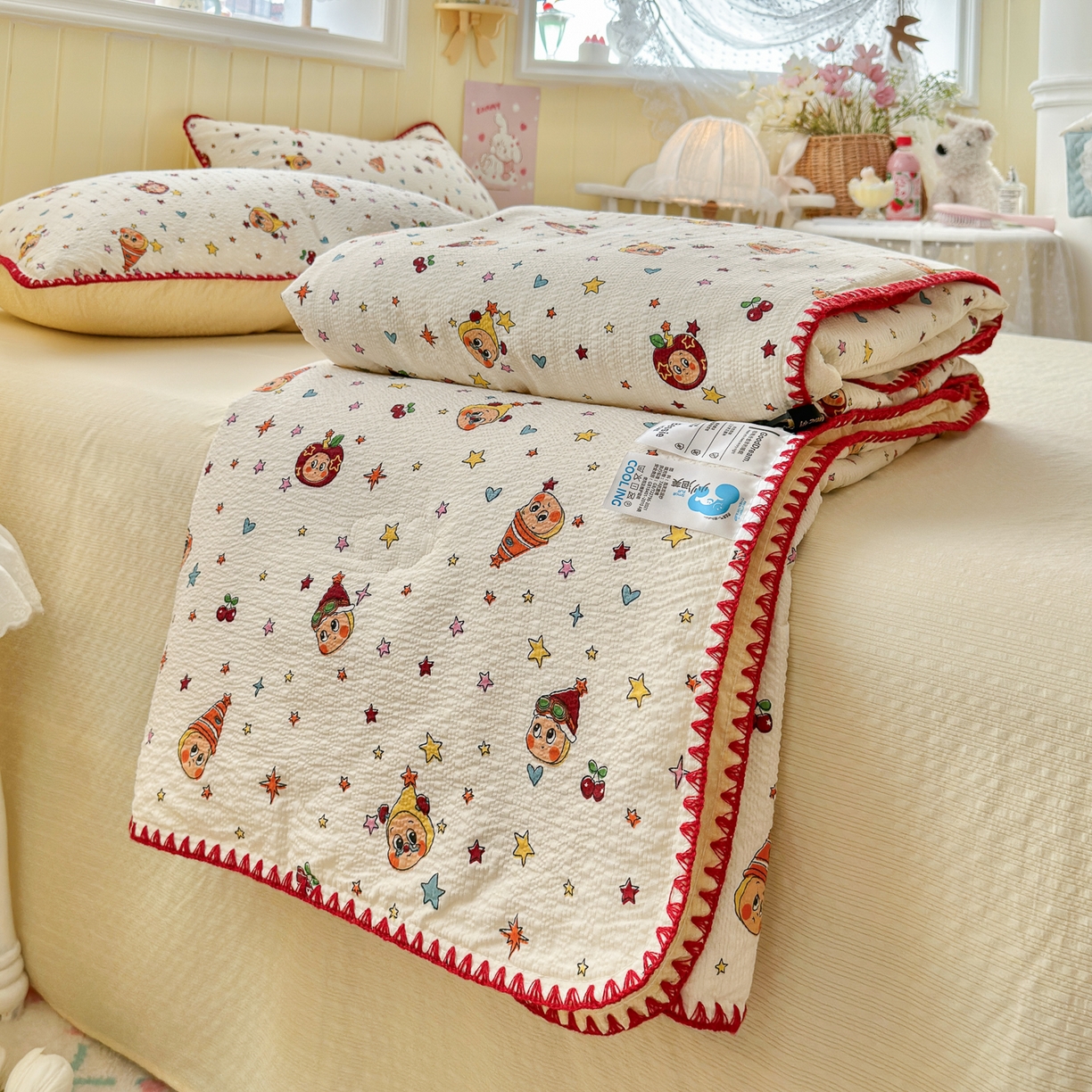 91家纺网 家纺一手货源 找家纺 初念 2026新款泡芙纱贝壳绣三角针夏被 提供买家秀 贝壳绣-旧街星星