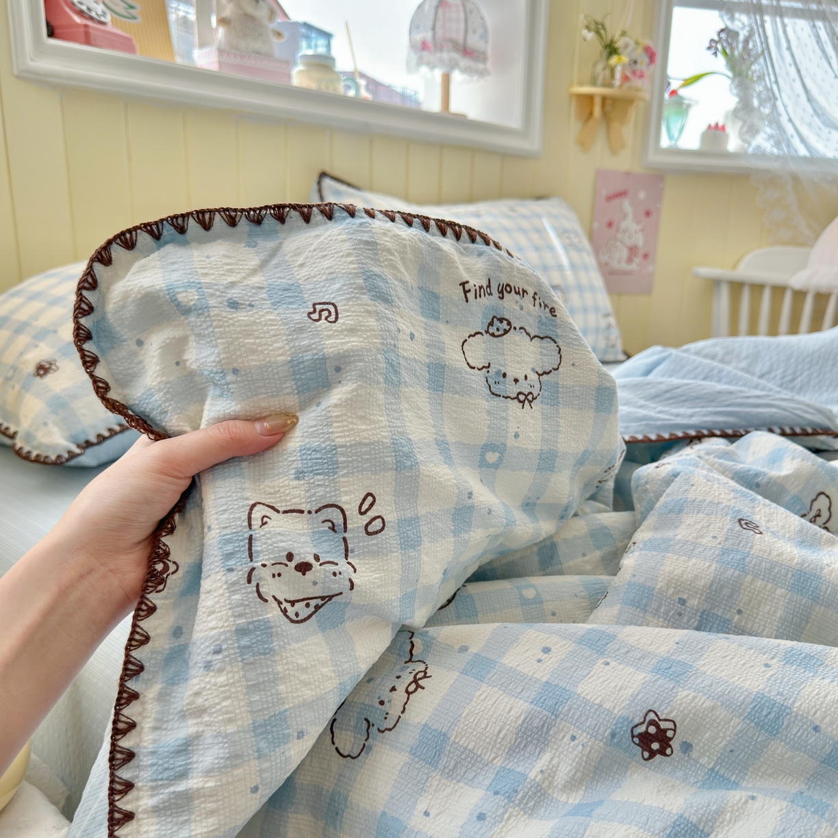 91家纺网 家纺一手货源 找家纺 初念 2026新款泡芙纱贝壳绣三角针夏被 提供买家秀 贝壳绣-机智蓝狗