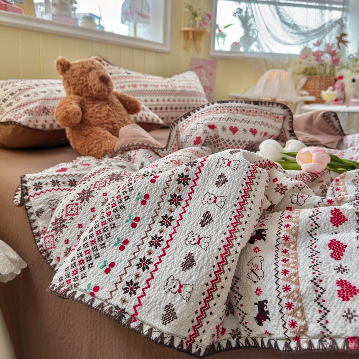 91家纺网 家纺一手货源 找家纺 初念 2026新款泡芙纱贝壳绣三角针夏被 提供买家秀 贝壳绣-萌物条条