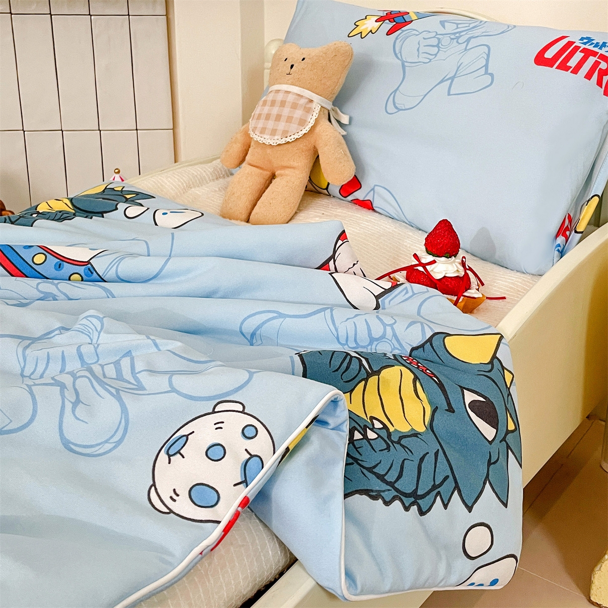 91家纺网 家纺一手货源 找家纺 （总）名兮家居 2026新款A类经典奥特曼三丽鸥儿童针织棉夏凉被空调被【含防伪标】