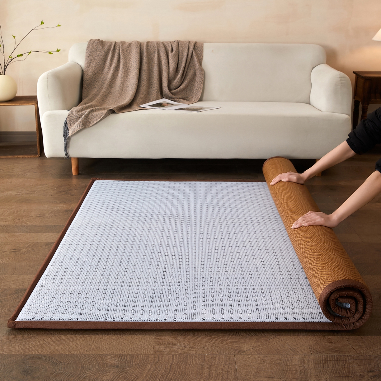 91家纺网 家纺一手货源 找家纺 航途席业 2026新款冰丝凉席地垫 饼干花