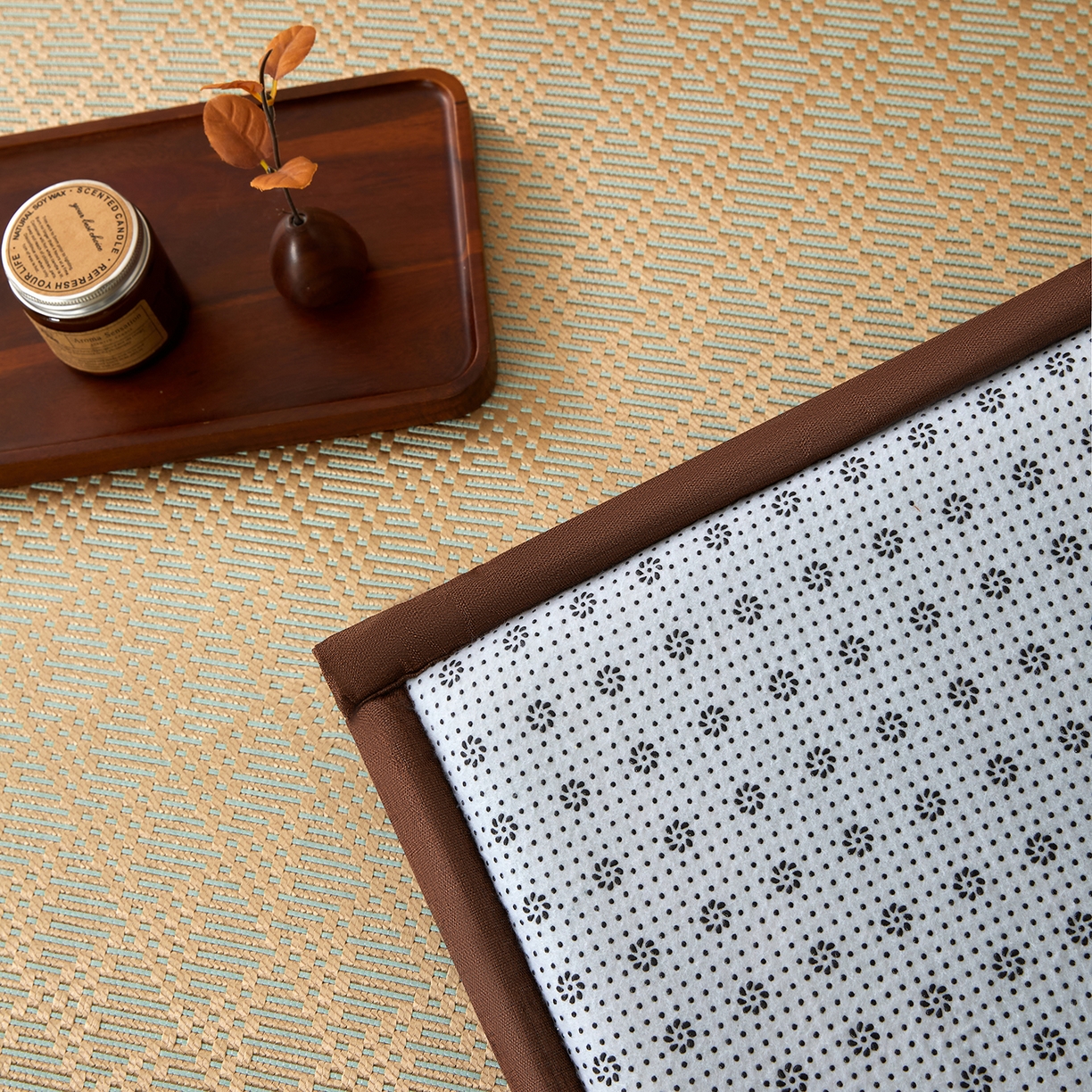 91家纺网 家纺一手货源 找家纺 航途席业 2026新款冰丝凉席地垫 三角绿冰藤