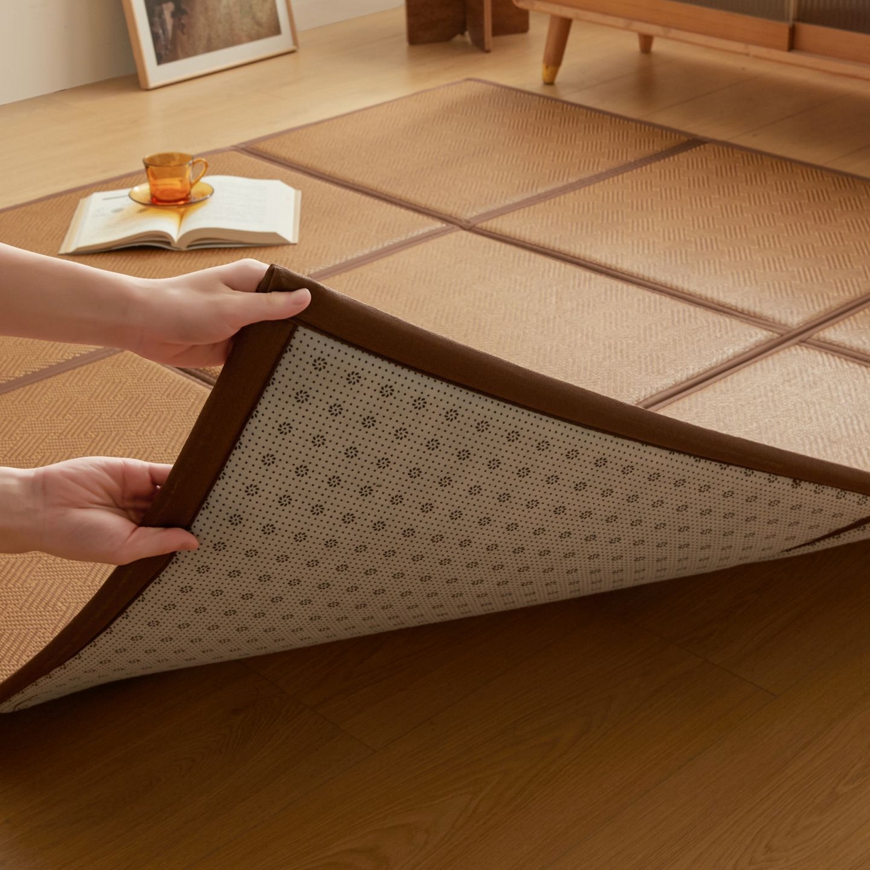 91家纺网 家纺一手货源 找家纺 航途席业 2026新款拼接格榻榻米地垫 饼干花