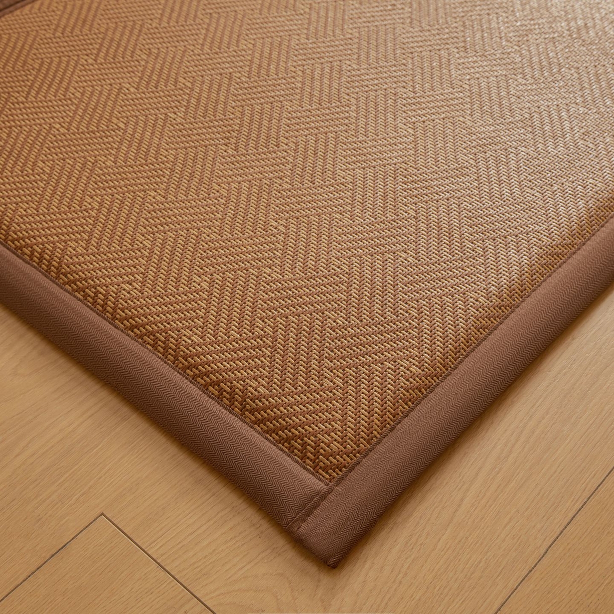 91家纺网 家纺一手货源 找家纺 航途席业 2026新款拼接格榻榻米地垫 饼干花