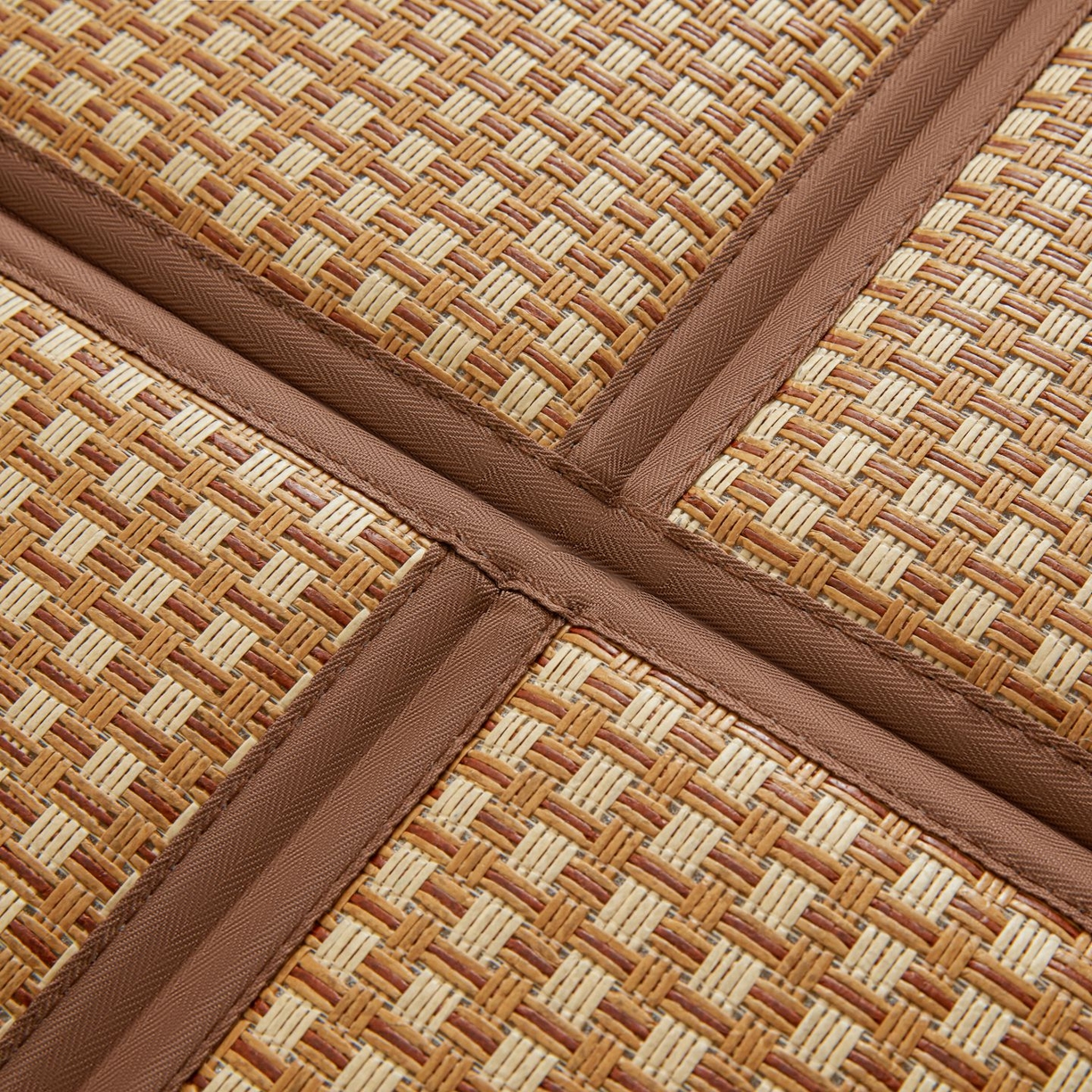 91家纺网 家纺一手货源 找家纺 航途席业 2026新款拼接格榻榻米地垫 白玉藤