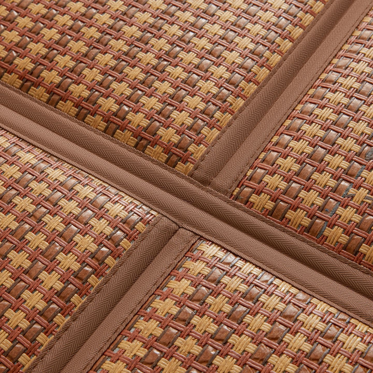 91家纺网 家纺一手货源 找家纺 航途席业 2026新款拼接格榻榻米地垫 古奢藤