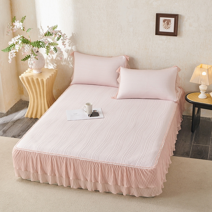 91家纺网 家纺一手货源 找家纺 桂雅居 2026新款高分子冰感蕾丝床裙床笠款凉席三件套 浅夏桃风