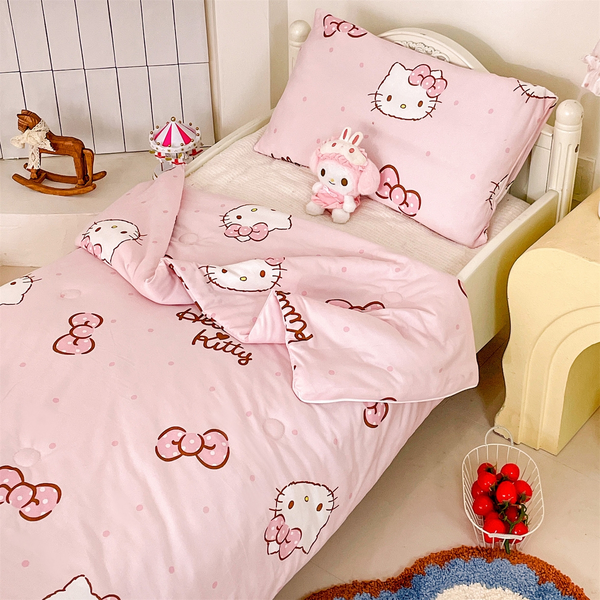 91家纺网 家纺一手货源 找家纺 名兮家居 2026新款A类经典奥特曼三丽鸥儿童针织棉夏凉被空调被【含防伪标】 针织夏被-呆萌kt