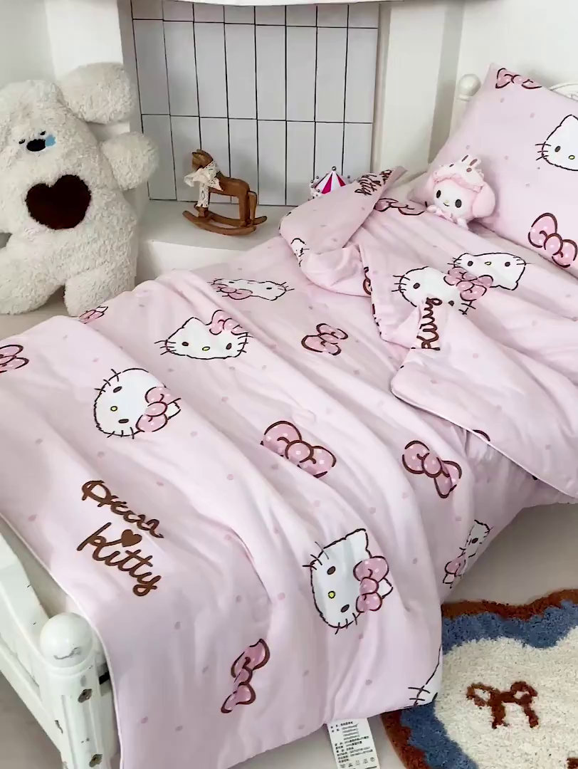 91家纺网 家纺一手货源 找家纺 名兮家居 2026新款A类经典奥特曼三丽鸥儿童针织棉夏凉被空调被【含防伪标】 针织夏被-呆萌kt