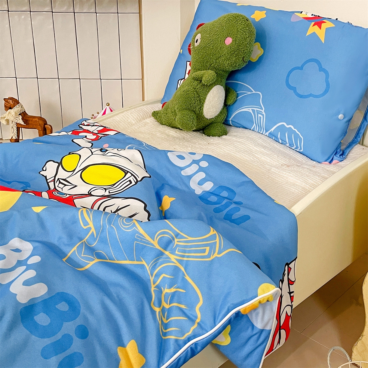 91家纺网 家纺一手货源 找家纺 名兮家居 2026新款A类经典奥特曼三丽鸥儿童针织棉夏凉被空调被【含防伪标】 针织夏被-光线王子